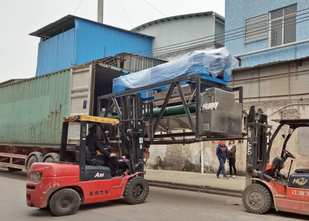 力净成功和伊拉克客户签订合同，订购4台洗衣房设备